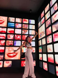 italy fits me so well de Emiiily_  2 Imagens