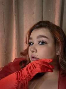 LilyBelll Unconquered♥  3. fénykép