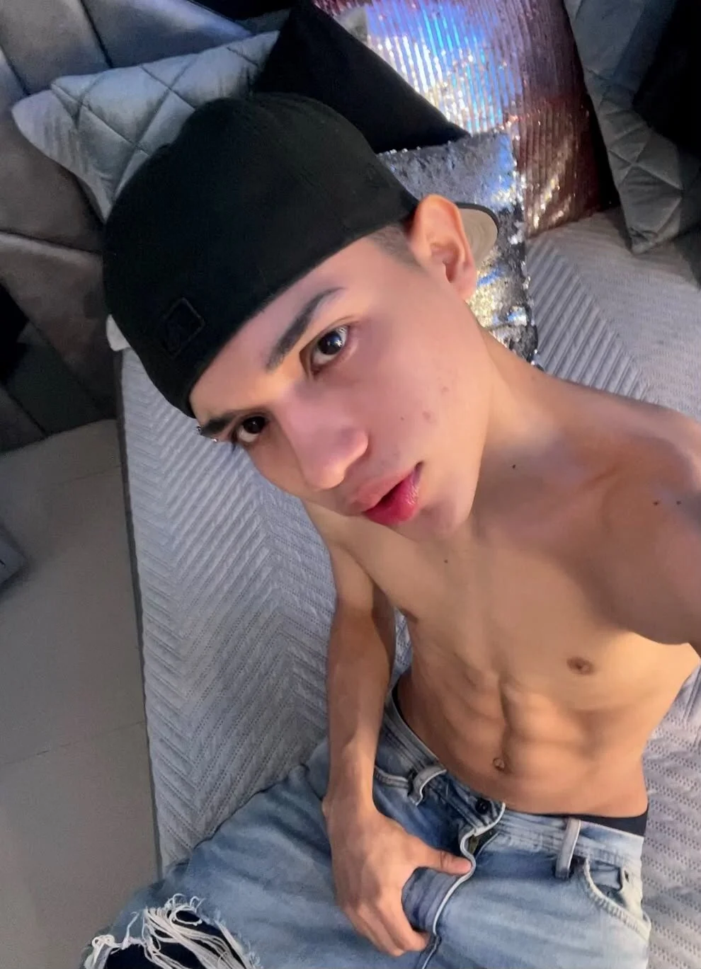 Sebax_Young Gambar Trending 6571