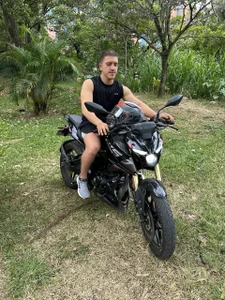 ALANNFERRER 🏍️ Foto 9