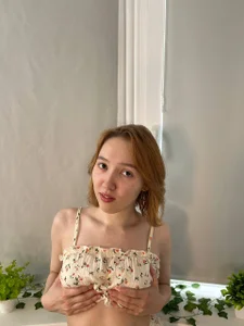 SQUEEZE BOOBIES <3 de LeliaSavich Foto