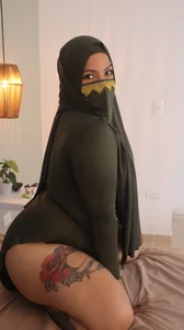 nayla_sahar Public টি ছবি