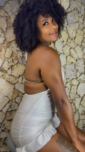 Lissa_07 Public Pic 5