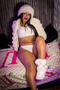 samara_babyy I want you with me Pic 6
