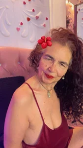 agatha_ross26: Your cute Agatha 🌷 ( 3 фото)