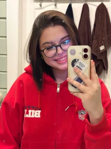 Monica_Dacher Public Pic 2