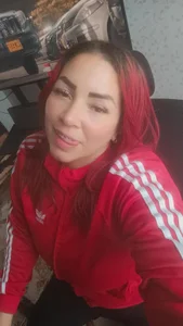 Red od alexia_squirt25  4 snímek