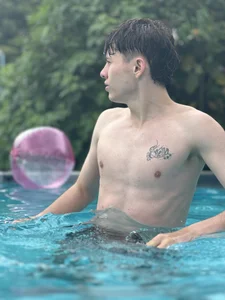 dimitri_tvPublic图片