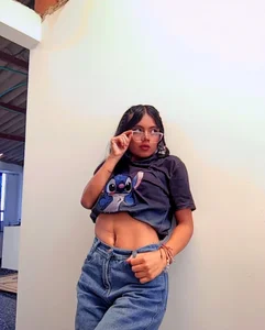 luna_velveth yommmy Pic 4