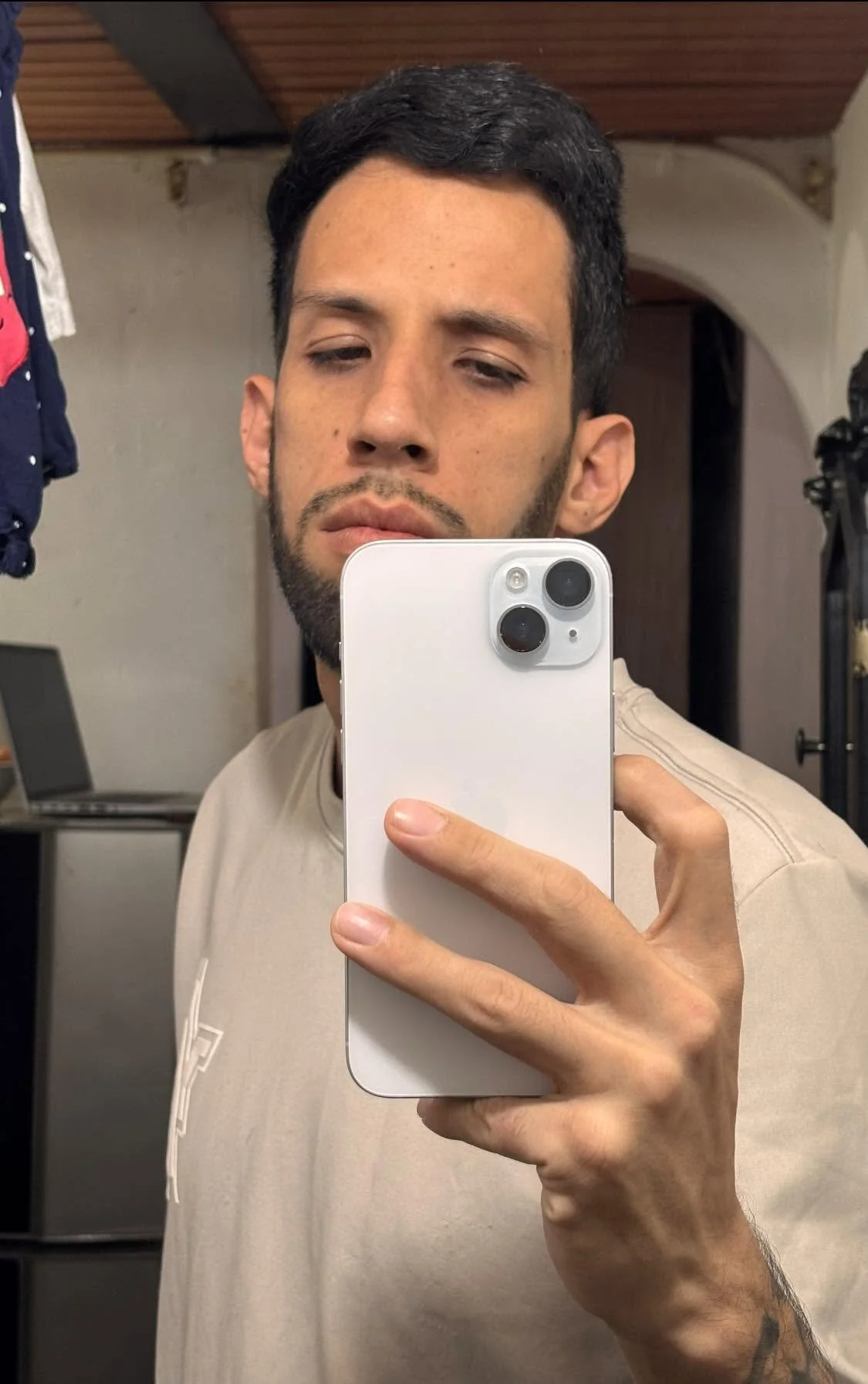 Трендове зображення  1369 Karim_mansur