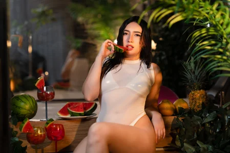 Skyyle_🍉🍌Summer🔥🌺 Bild 2