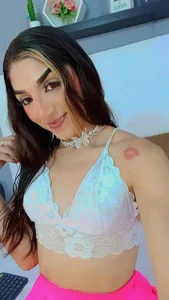 chloe_evanx_ Public Pic 2