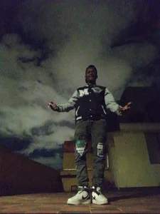 miltonjjakeeのLoveの 5枚の写真