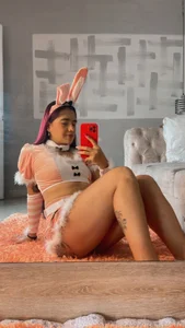 Angelst__ Lucky Rabbit 🥕 Pic 2