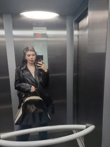 Public de MelissaMays  photos