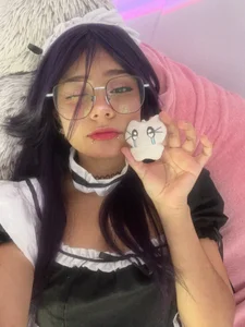 Your cute maid💐 de Evelynnee  4 Imagens