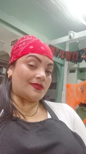 tiffany_Johnson1のUn poco de miの 2枚の写真