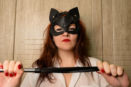 UrSexyMilfPublic Bild 4