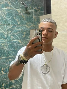 dante_and_kiara Dante💎 Foto