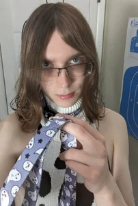 6SKRLYTSluttty moo Bild 3