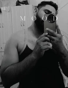 Mrwildhere Public  2টি ছবি