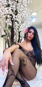 salomebenzenjoy my sexy body for you Bild 3
