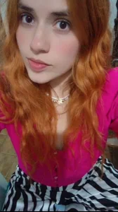 White, black and pink od alliss_ginger_  snímek