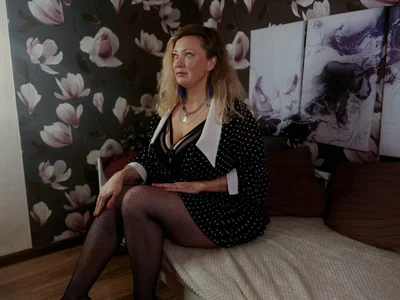 JessicaFoxie new hot set Immagine 