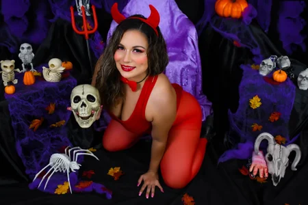 gisellsaenz SEXY HALLOWEEN DEVIL 🎃🎃🎃 Foto 5