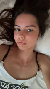 EmmaShyy's shy Sex Photo 1