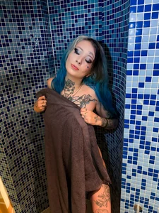 coyemoo Shower pics 💦 Pic 6