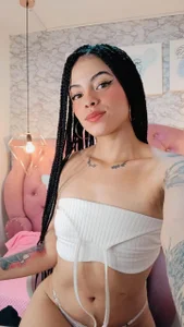 leslie_thompson current me Pic