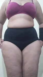 Curvy_Shrishty Public  7টি ছবি