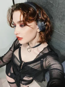 Lucyana_lune Public Immagine  4