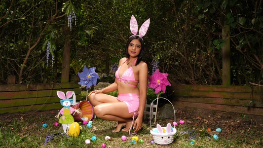 thalia888_ 🐰 Your Favorite Easter Bunny 💋 Foto 5