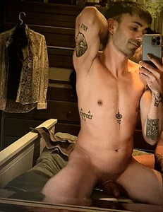 Bertowhiteisland Public Foto 5