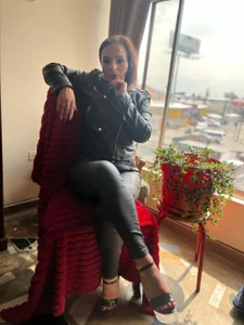 Miss_ellien 👠💖 A perfect combination of classy heels, delicate feet, and irresistible glamour. ✨ Every angle i Pic 6