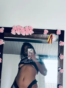 ScarletDoll Sexy❤️ Pic 2