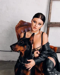 Angela_Fosterr ❤️favorite photos with Doberman❤️ صورة واحدة|Angela_Fosterr ❤️favorite photos with Doberman❤️ صورتان|Angela_Fosterr ❤️favorite photos with Doberman❤️  صور|Angela_Fosterr ❤️favorite photos with Doberman❤️  صورة