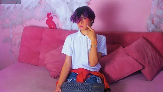 Leo_Glow kawaii student Pic 5