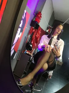 MissNicoleSds 👠 High Heels & High Stacks 👠  5 снимка