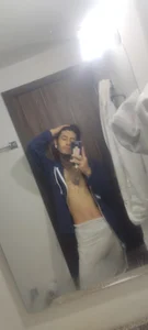 Tattoboy19cmshower and go to sleep Bild 3