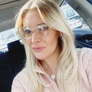 HollyTattoo: Public ( 7 фото)