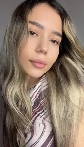 ❤️ de Adllainne_  2 photos