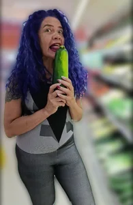 When I Touched the Cucumbers... Everyone at the Supermarket Stared! de freyadevil333 Foto 6