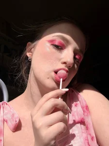 luna_berryy Lolipop 🍭😋 Pic 4