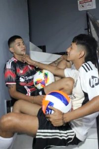 Strength, passion, and style in every play. Two footballers who turn the pitch into pure temptation de darwinandbrayann  6 Imagens