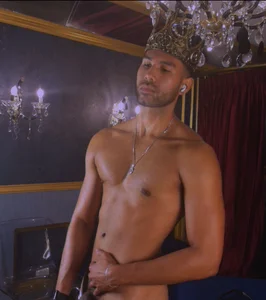 AronnCruz I´m your King 👑 Pic 3