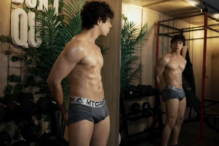 Chris_Evanss Gym 🏋️ รูป  4