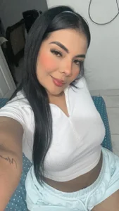 Lunaa_Cooperr a little bit of me ♥🍑 Poză 4